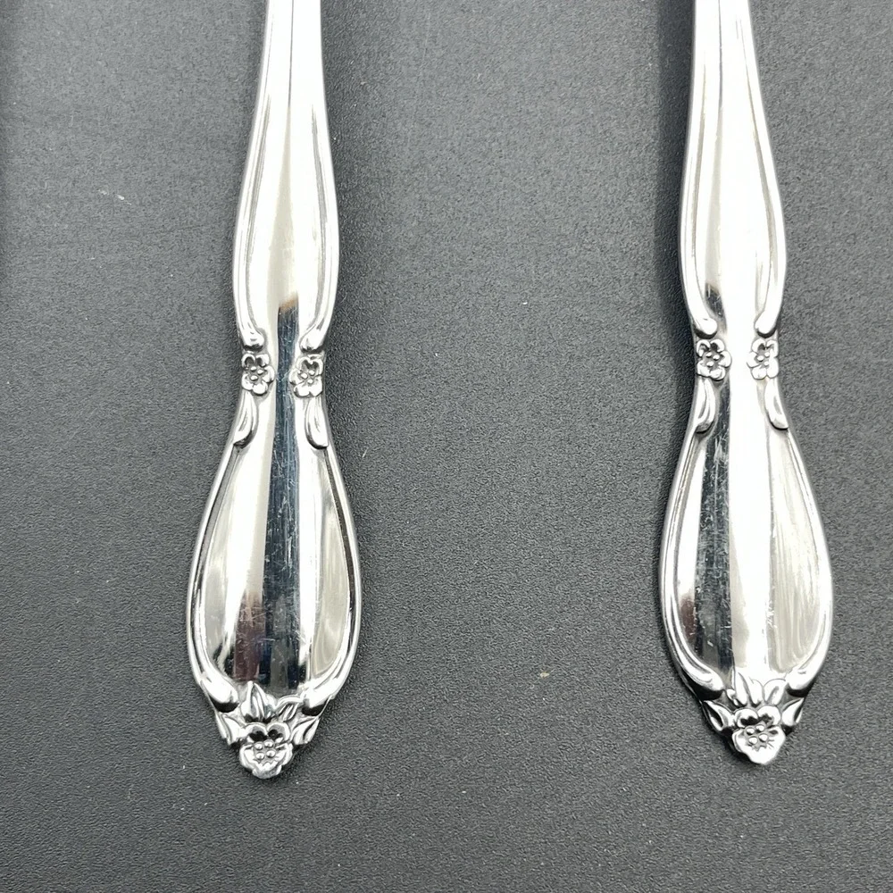 Lot of 6 Oneida Community Chantelaine Stainless Oval Soup Spoons Flatware